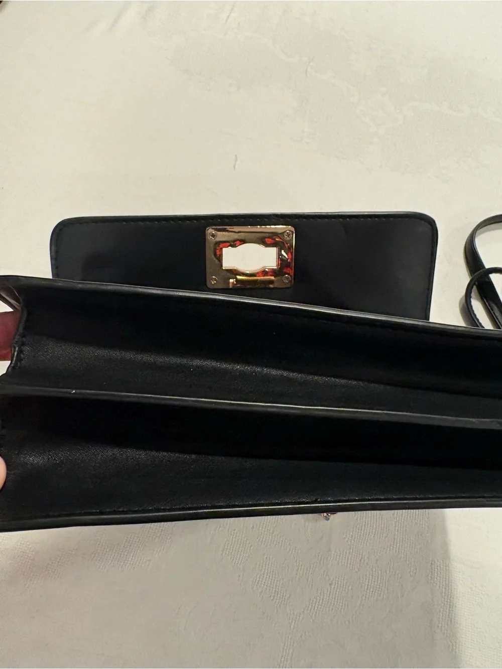 Mango chic black